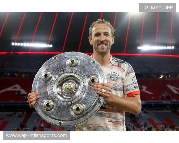 拜仁老将控场全场，经验致胜，拜仁老主场