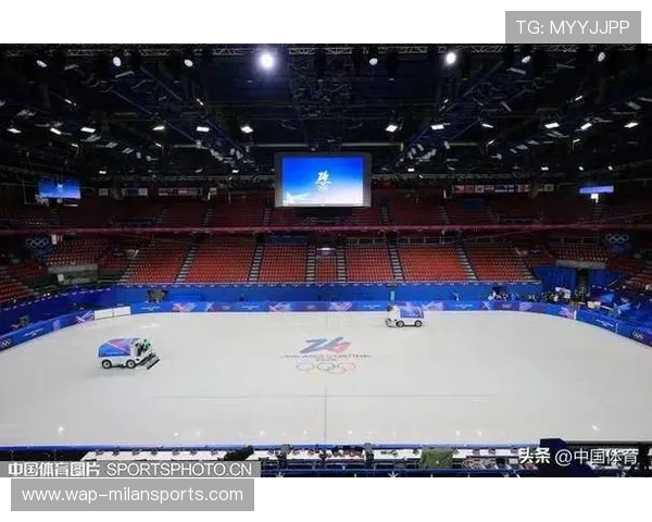 体育新闻中心记者实地连线，央视体育新闻记者