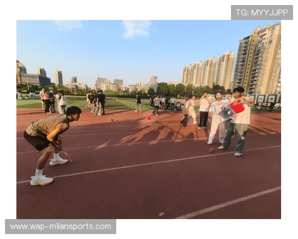 青少年体育节活动丰富 学校参与热情高涨，青少年校外体育活动